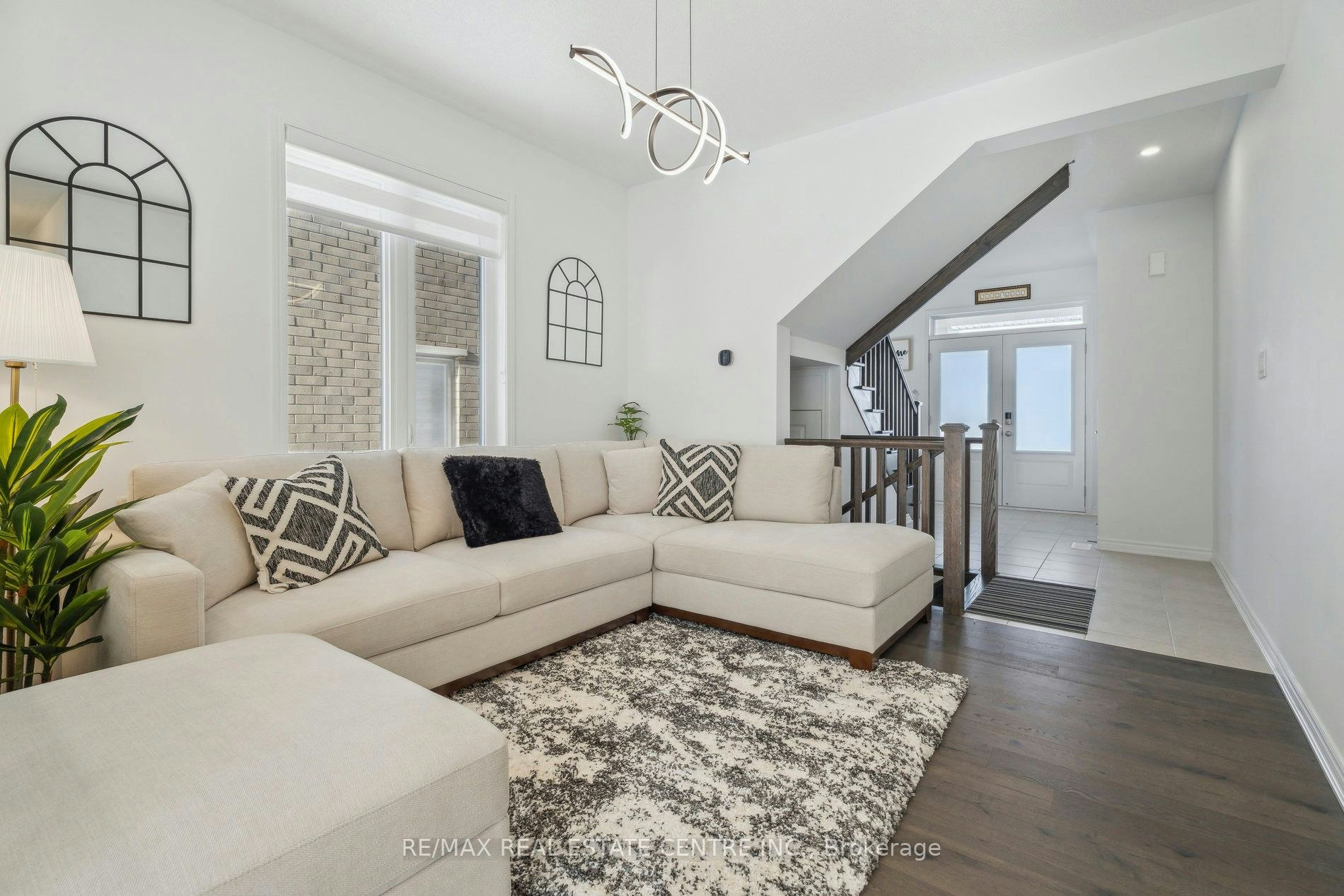 699 Newlove Street, Innisfil, ON, L9S 0R8 - 9