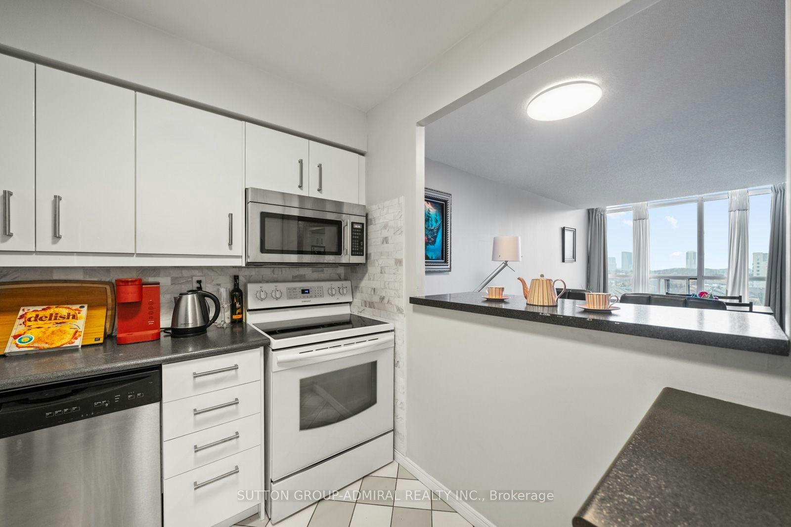 1103-81 Townsgate Drive - 5
