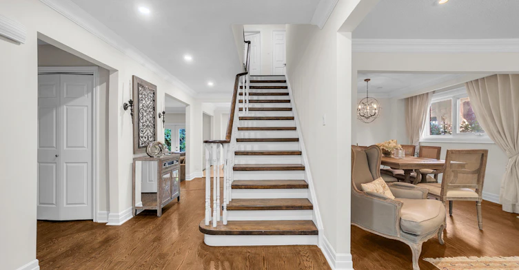 37 Gretman Crescent, Markham, ON, L3T 5L9 - 5
