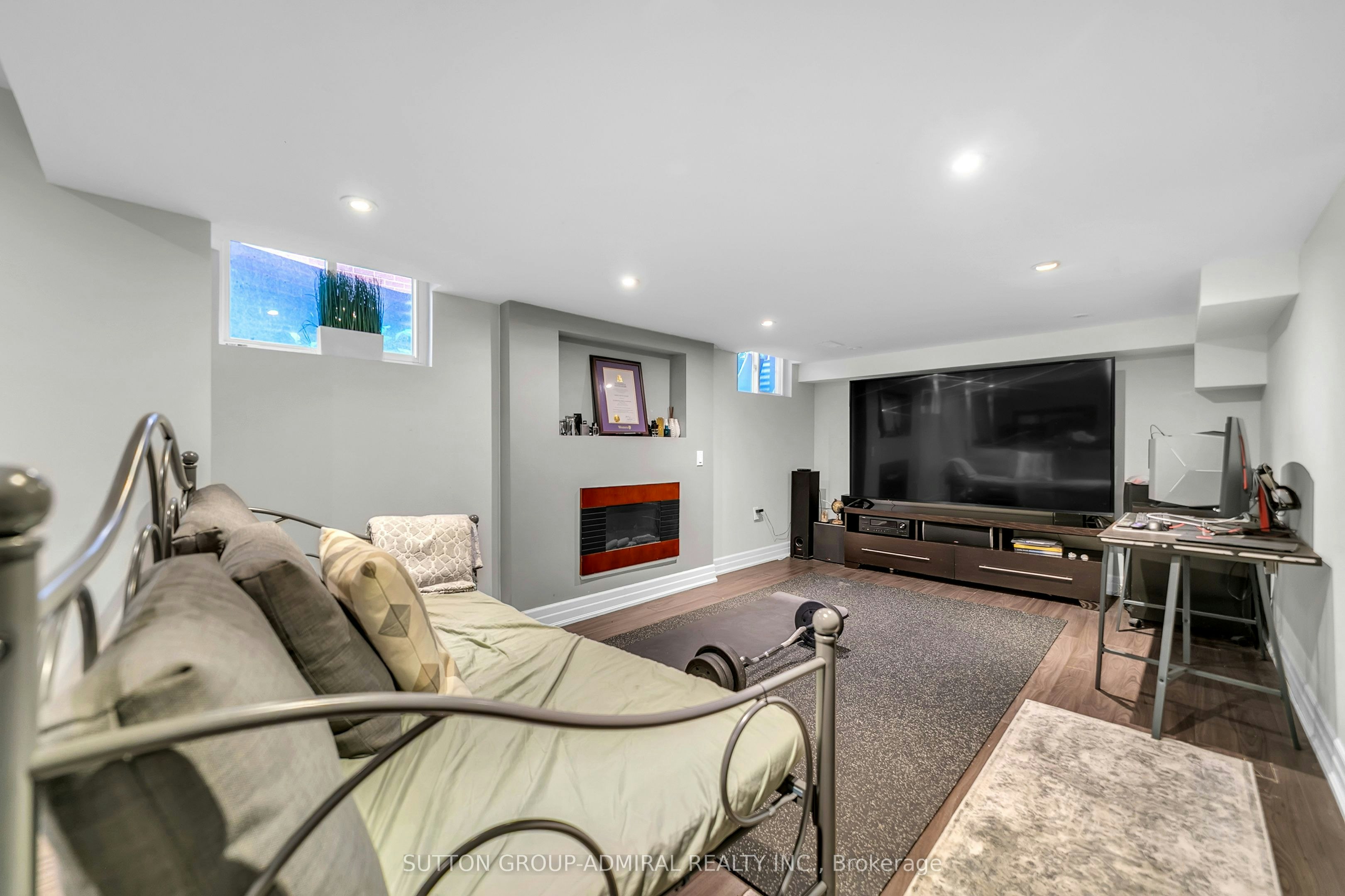 37 Gretman Crescent, Markham, ON, L3T 5L9 - 37