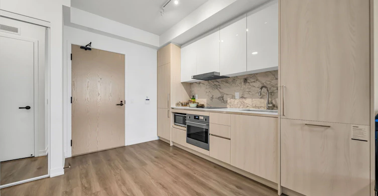 2211-225 Commerce Street, Vaughan, ON, L4K 0R1 - 18