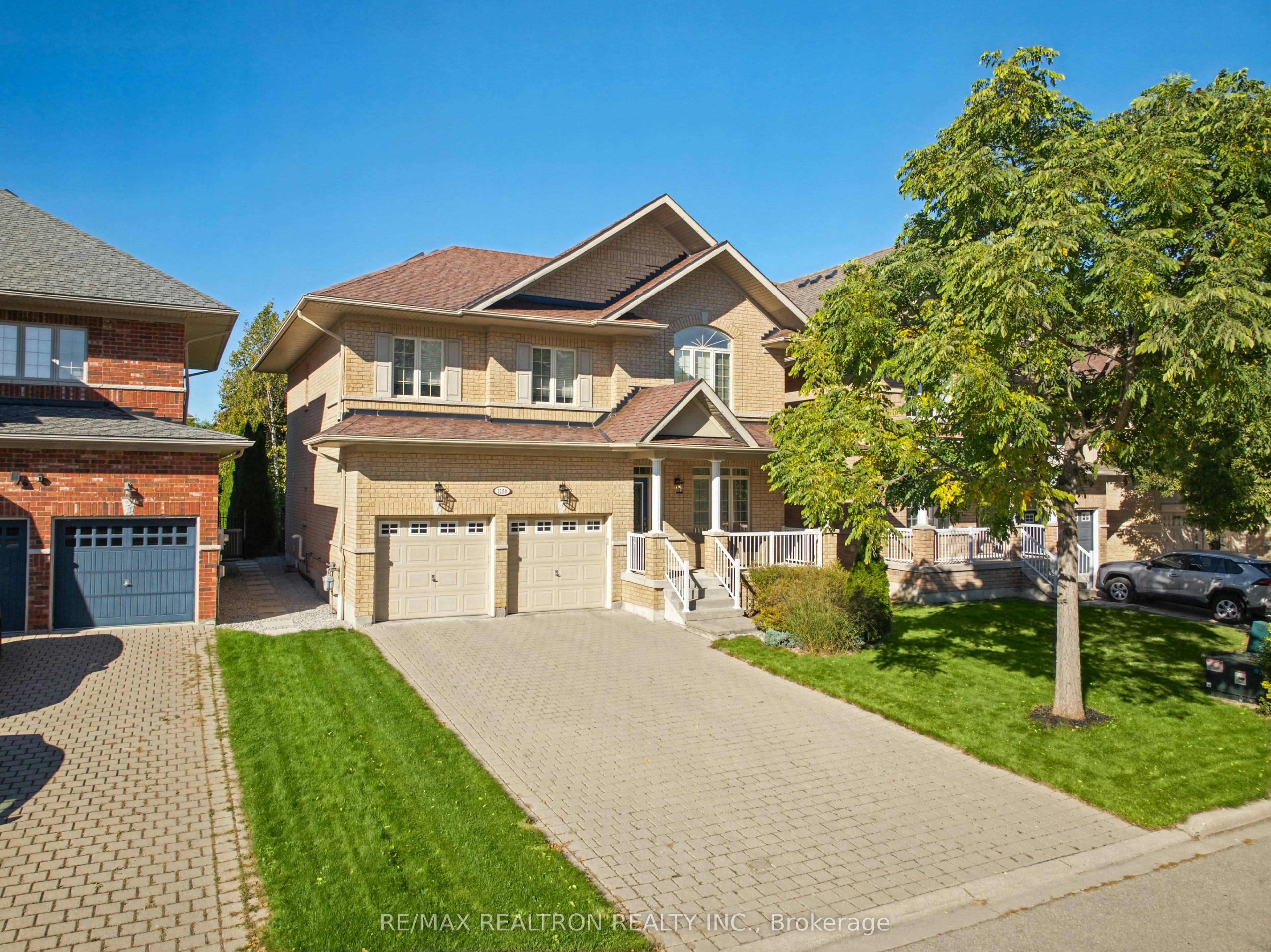 1158 Quaker Trail, Newmarket, ON, L3X 3E2