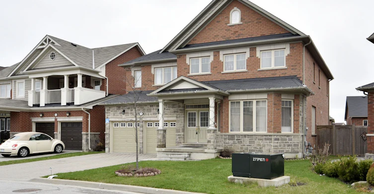 Basement-28 Philips View Crescent, Richmond Hill, ON, L4E 0S9 - 2