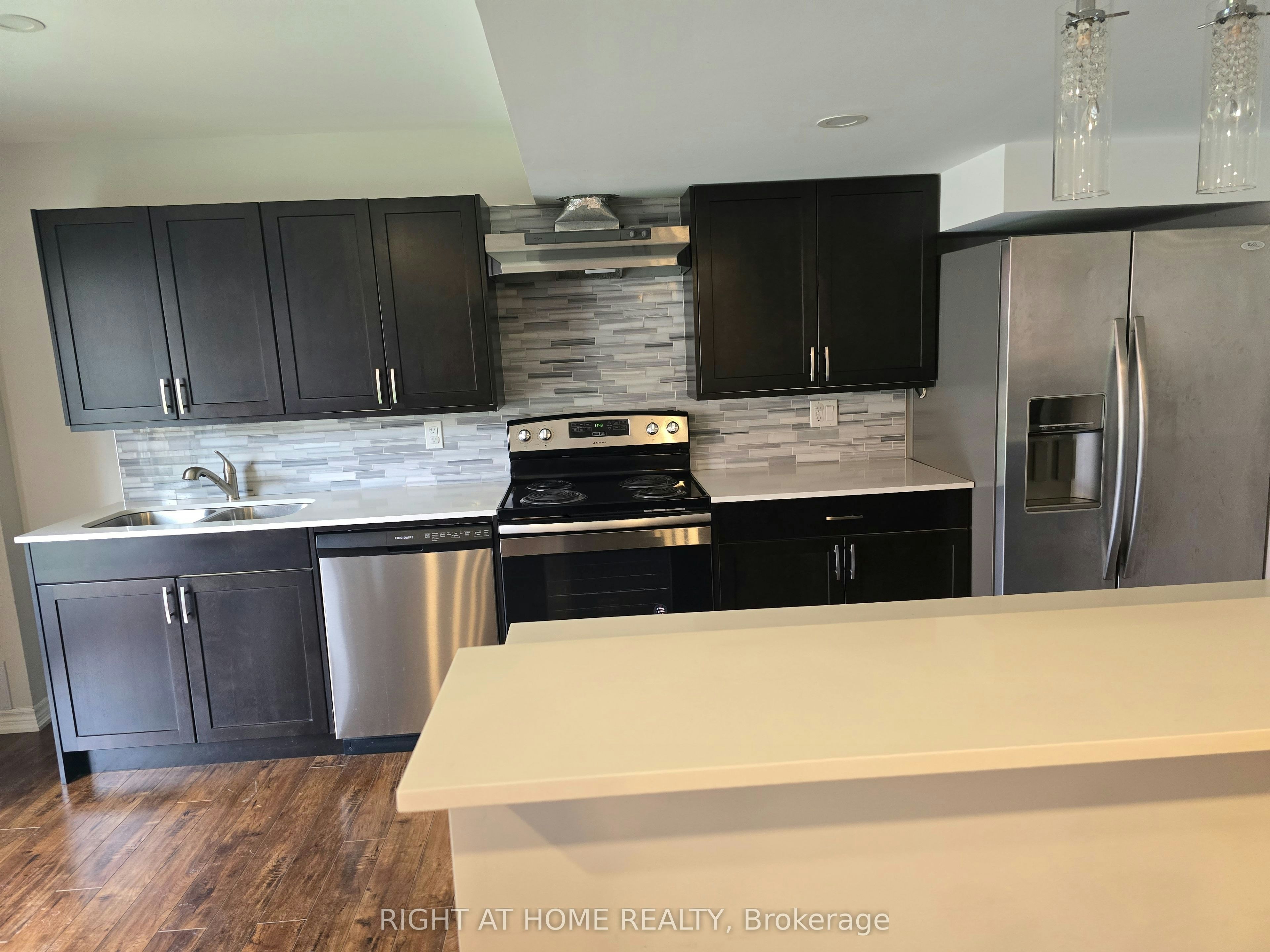 Basement-28 Philips View Crescent, Richmond Hill, ON, L4E 0S9 - 8
