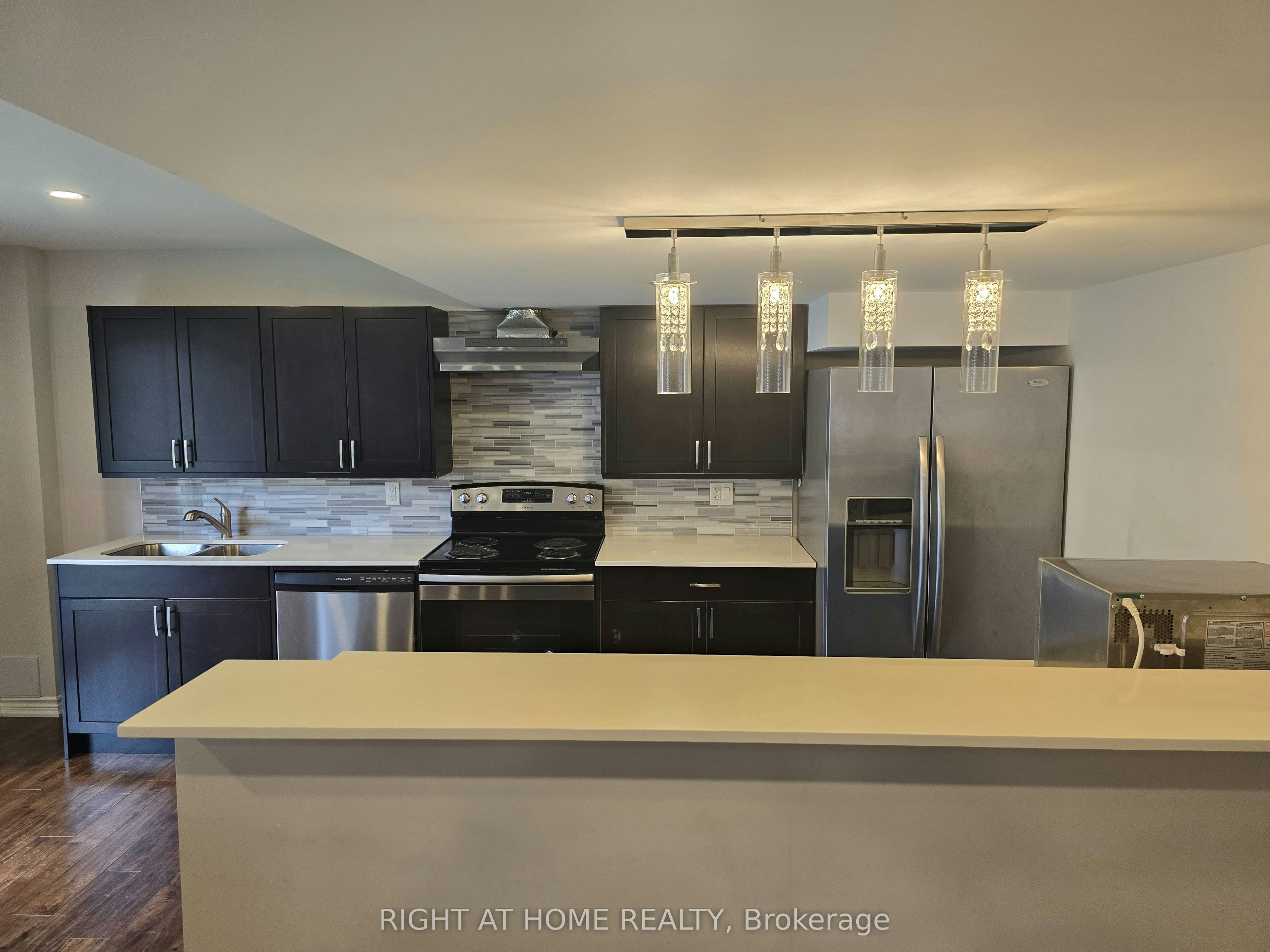 Basement-28 Philips View Crescent, Richmond Hill, ON, L4E 0S9 - 9