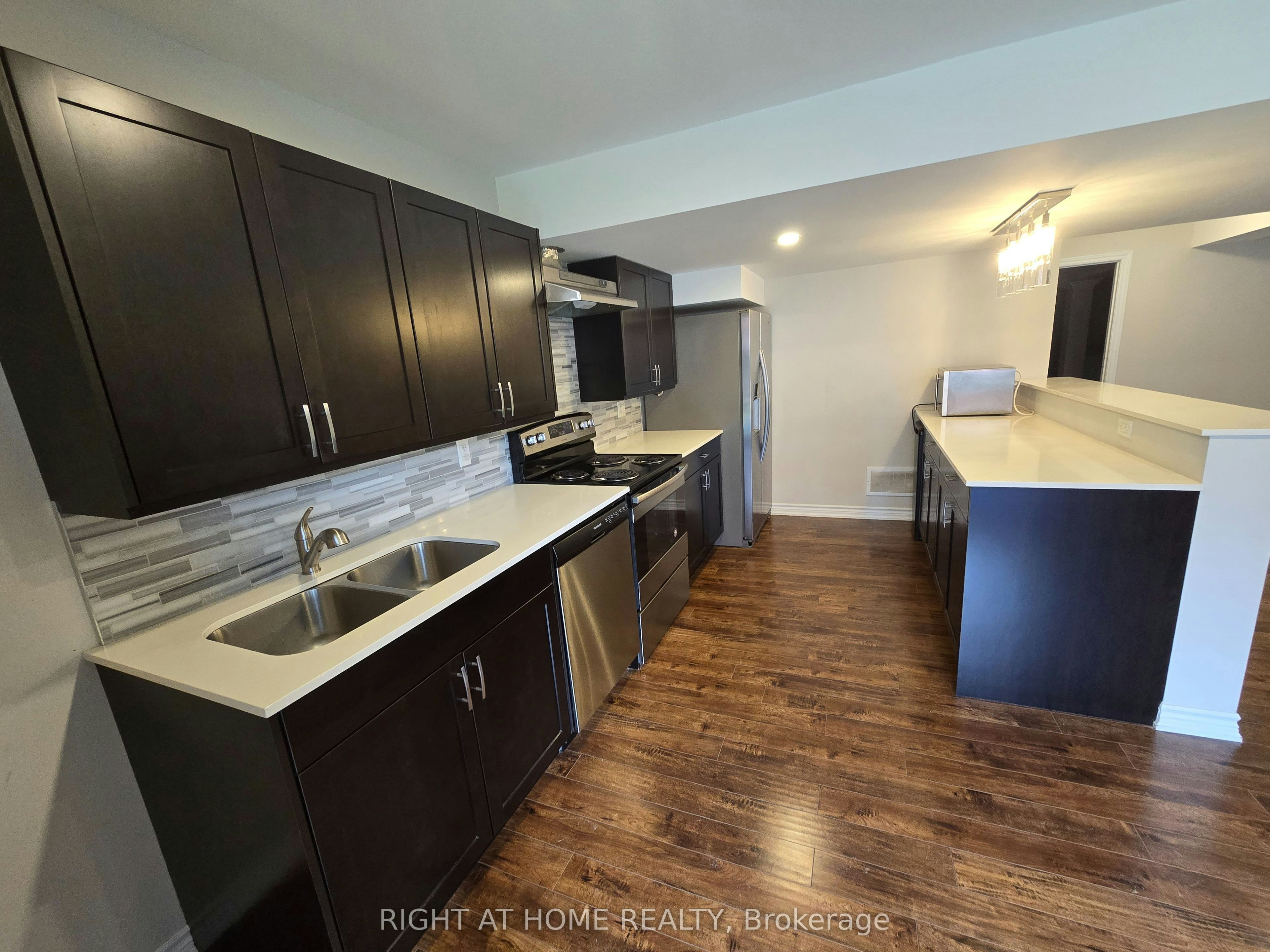 Basement-28 Philips View Crescent, Richmond Hill, ON, L4E 0S9 - 10