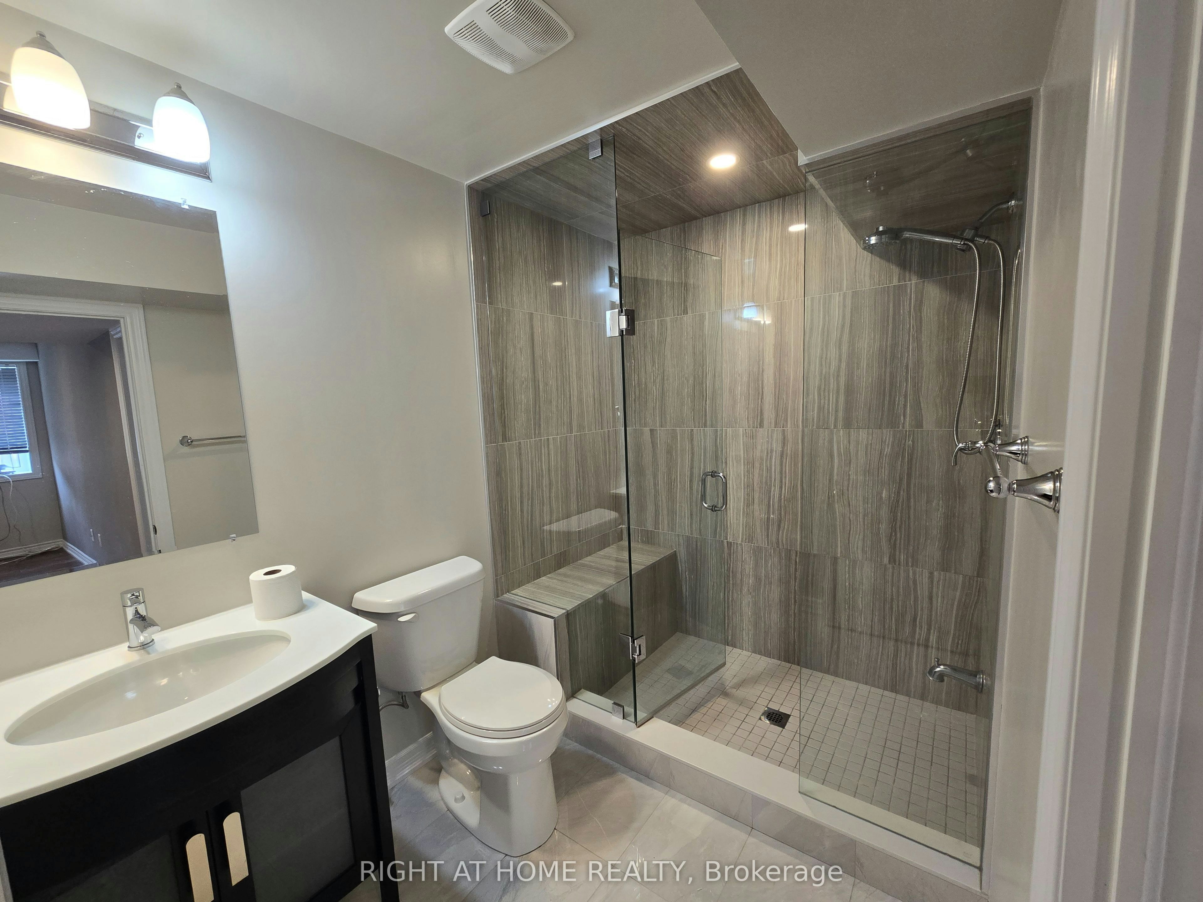 Basement-28 Philips View Crescent, Richmond Hill, ON, L4E 0S9 - 22