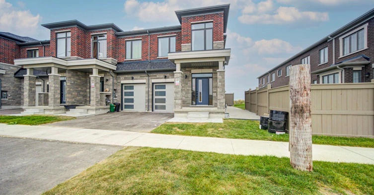 80 Tipp Drive, Richmond Hill, ON, L4E 1M2 - 3