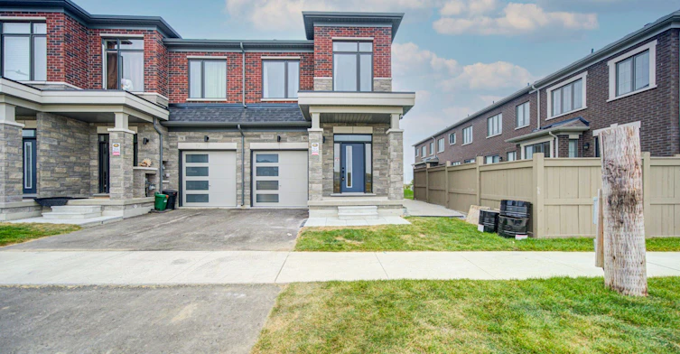 80 Tipp Drive, Richmond Hill, ON, L4E 1M2 - 2