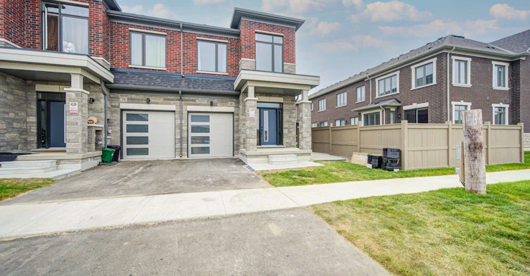 80 Tipp Drive, Richmond Hill, ON, L4E 1M2