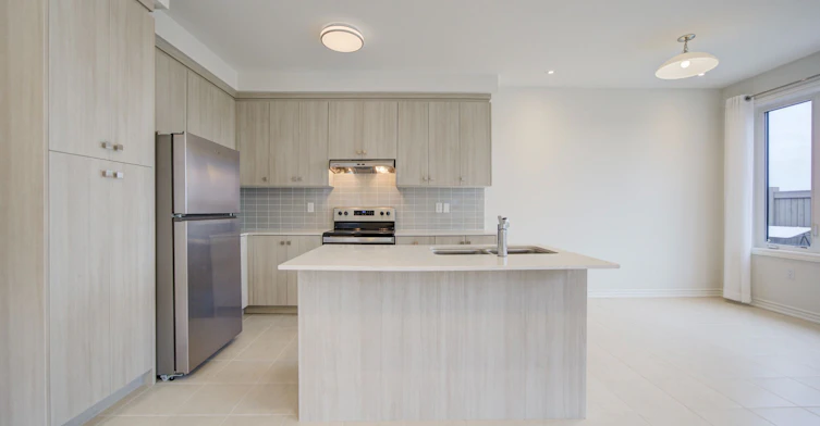 80 Tipp Drive, Richmond Hill, ON, L4E 1M2 - 16