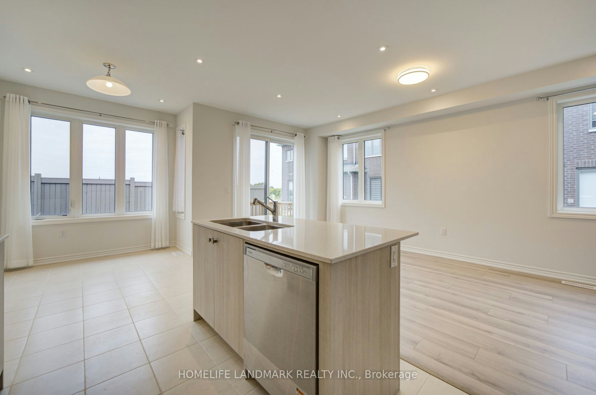 80 Tipp Drive, Richmond Hill, ON, L4E 1M2 - 20