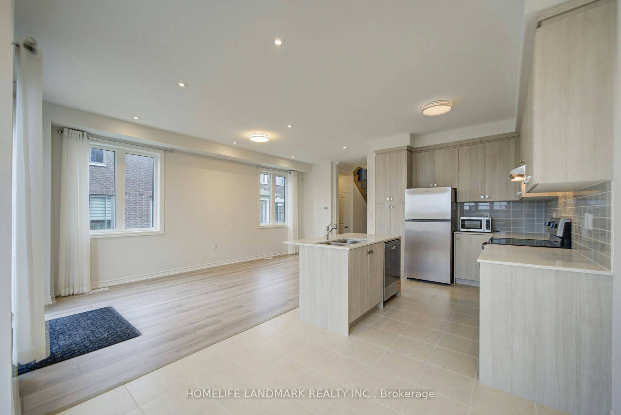 80 Tipp Drive, Richmond Hill, ON, L4E 1M2 - 12