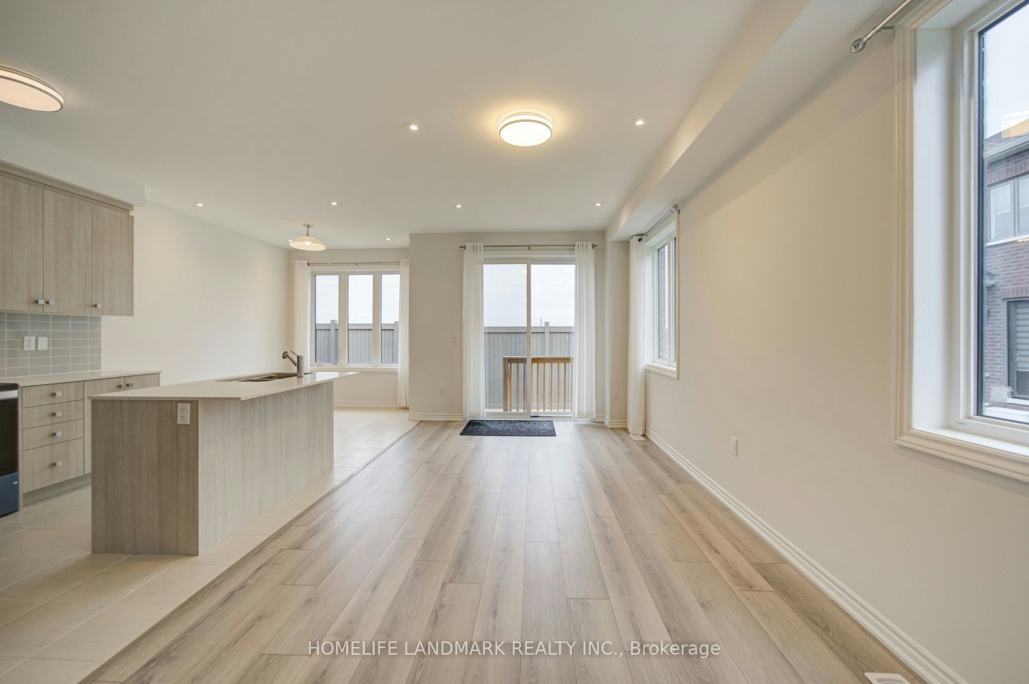 80 Tipp Drive, Richmond Hill, ON, L4E 1M2 - 7