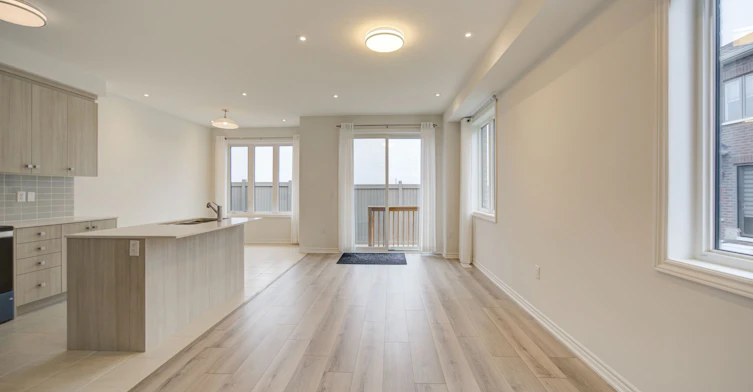 80 Tipp Drive, Richmond Hill, ON, L4E 1M2 - 7