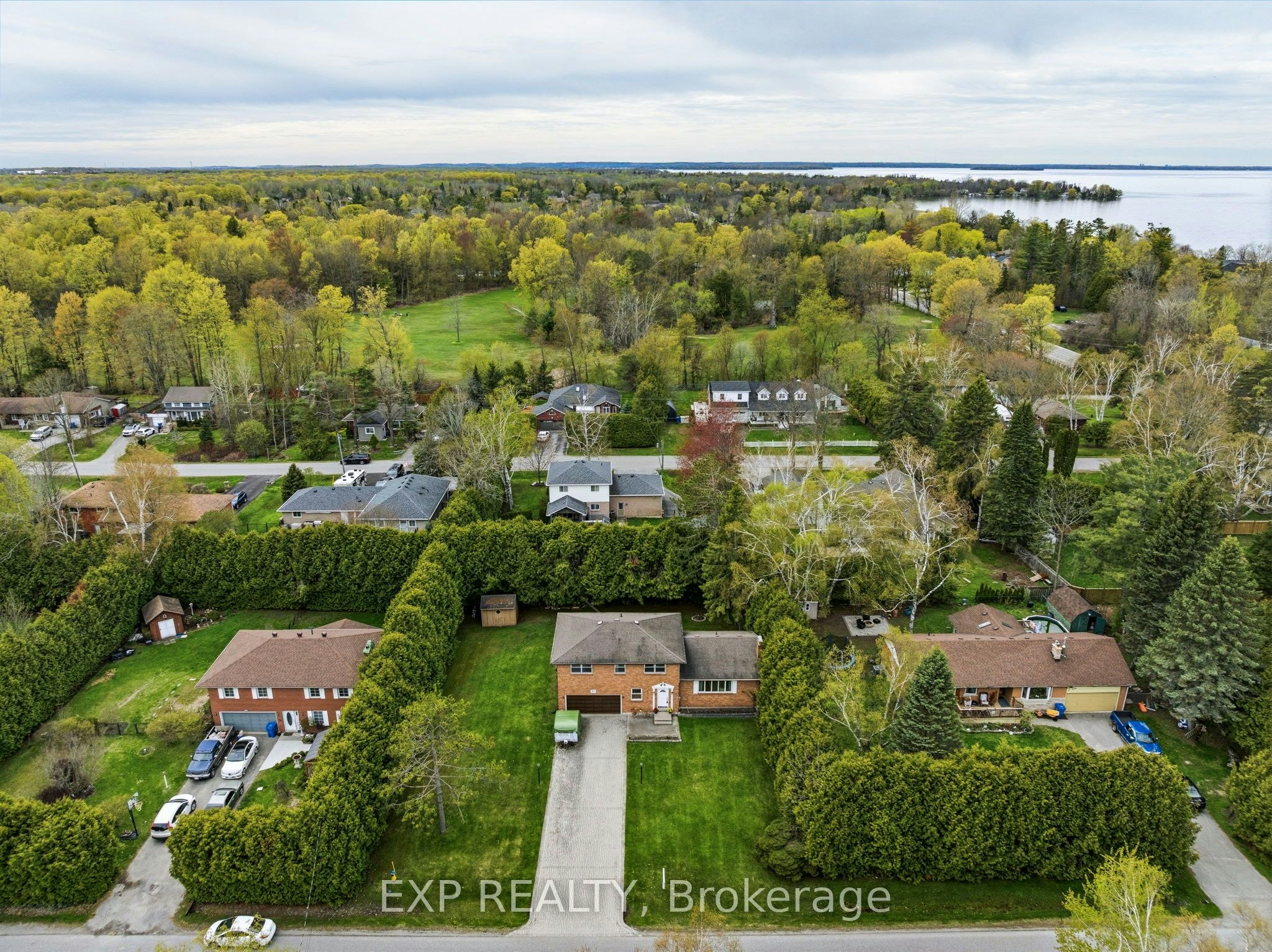 32 Louisa Street, Georgina, ON, L0E 1L0 - 2