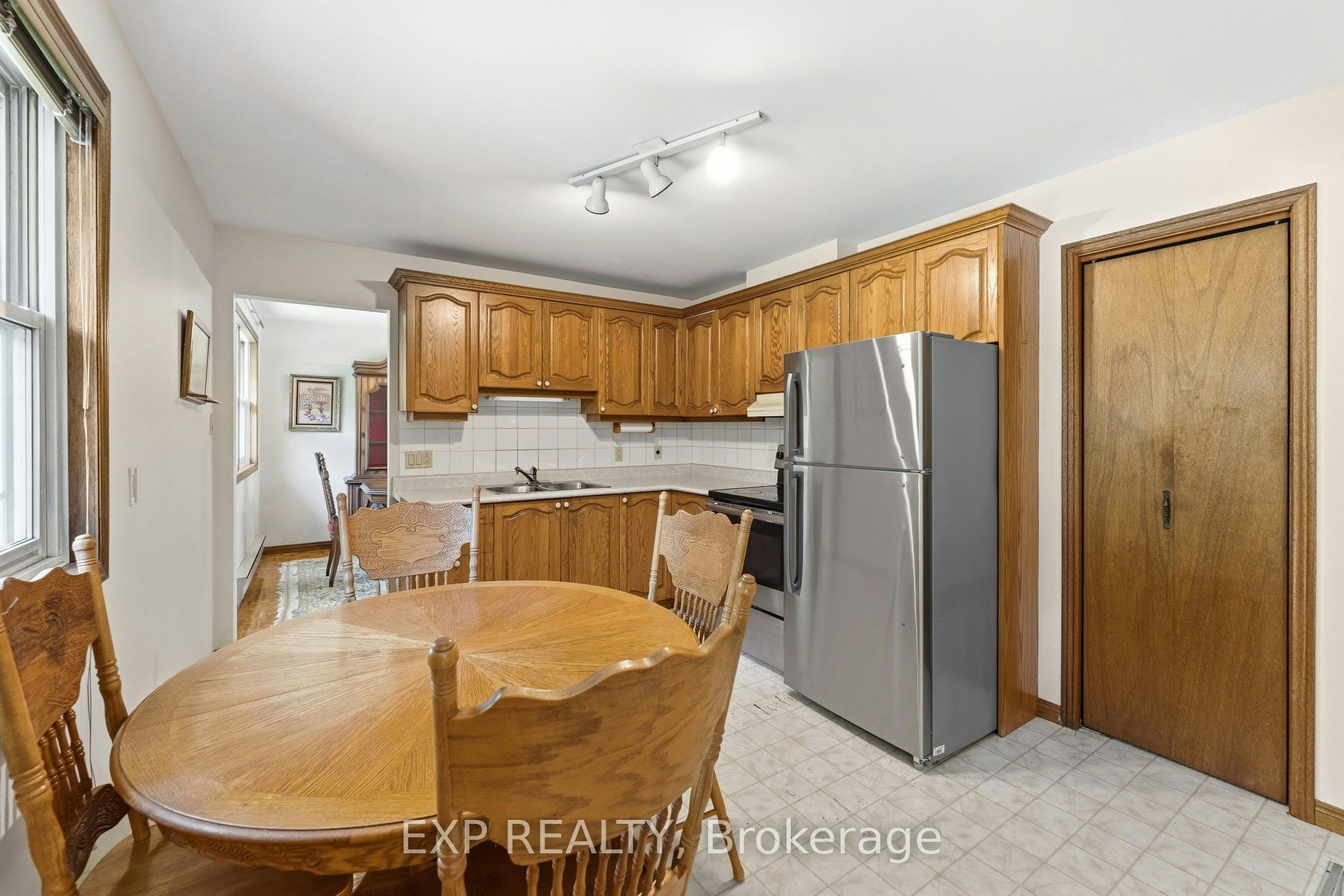 32 Louisa Street, Georgina, ON, L0E 1L0 - 14