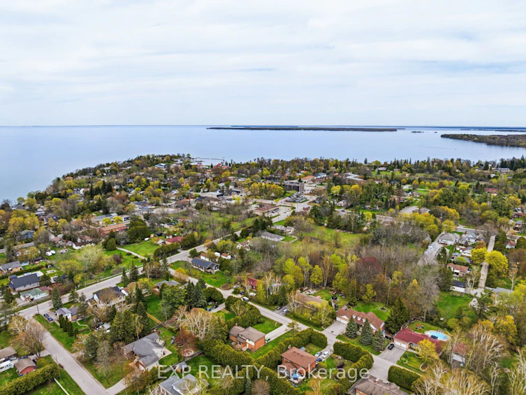 32 Louisa Street, Georgina, ON, L0E 1L0 - 40
