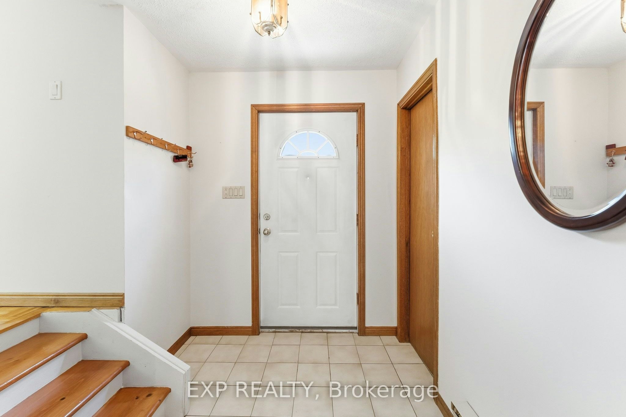 32 Louisa Street, Georgina, ON, L0E 1L0 - 5