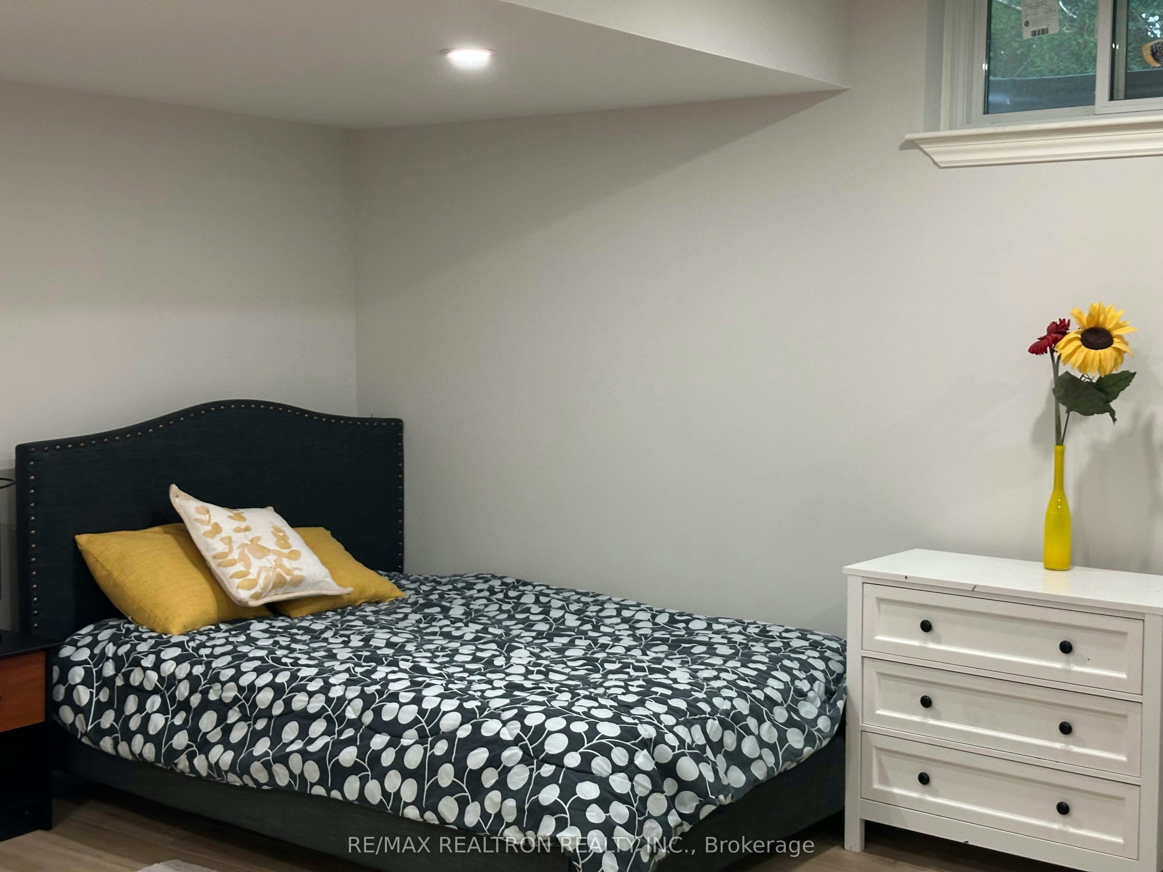 Bsmt-111 Spring Blossom Crescent, Markham, ON, L6C 1X4 - 5