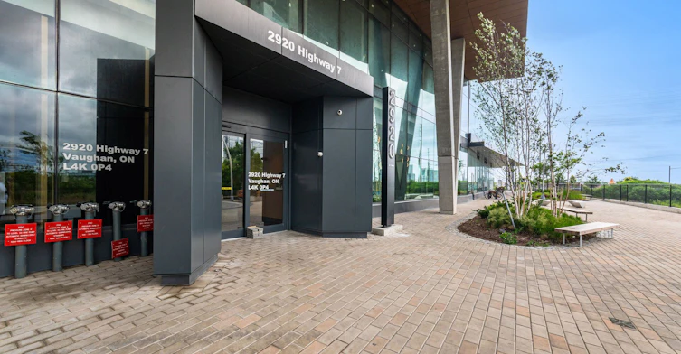 3304-2920 Highway 7 Road, Vaughan, ON, L4K 0P4 - 2