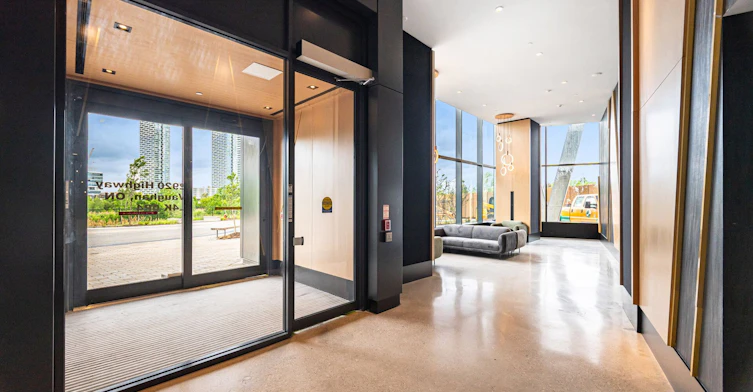 3304-2920 Highway 7 Road, Vaughan, ON, L4K 0P4 - 3