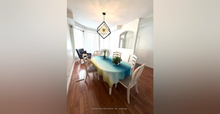 97 Grand Oak Drive, Richmond Hill, ON, L4E 4A6 - 2