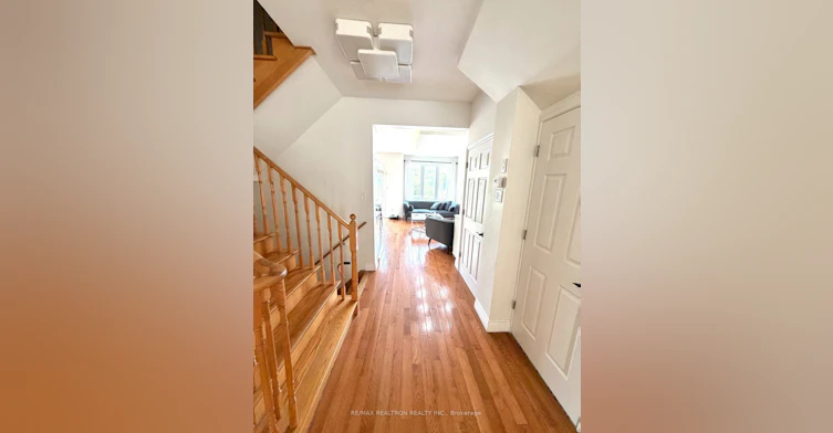 97 Grand Oak Drive, Richmond Hill, ON, L4E 4A6 - 3