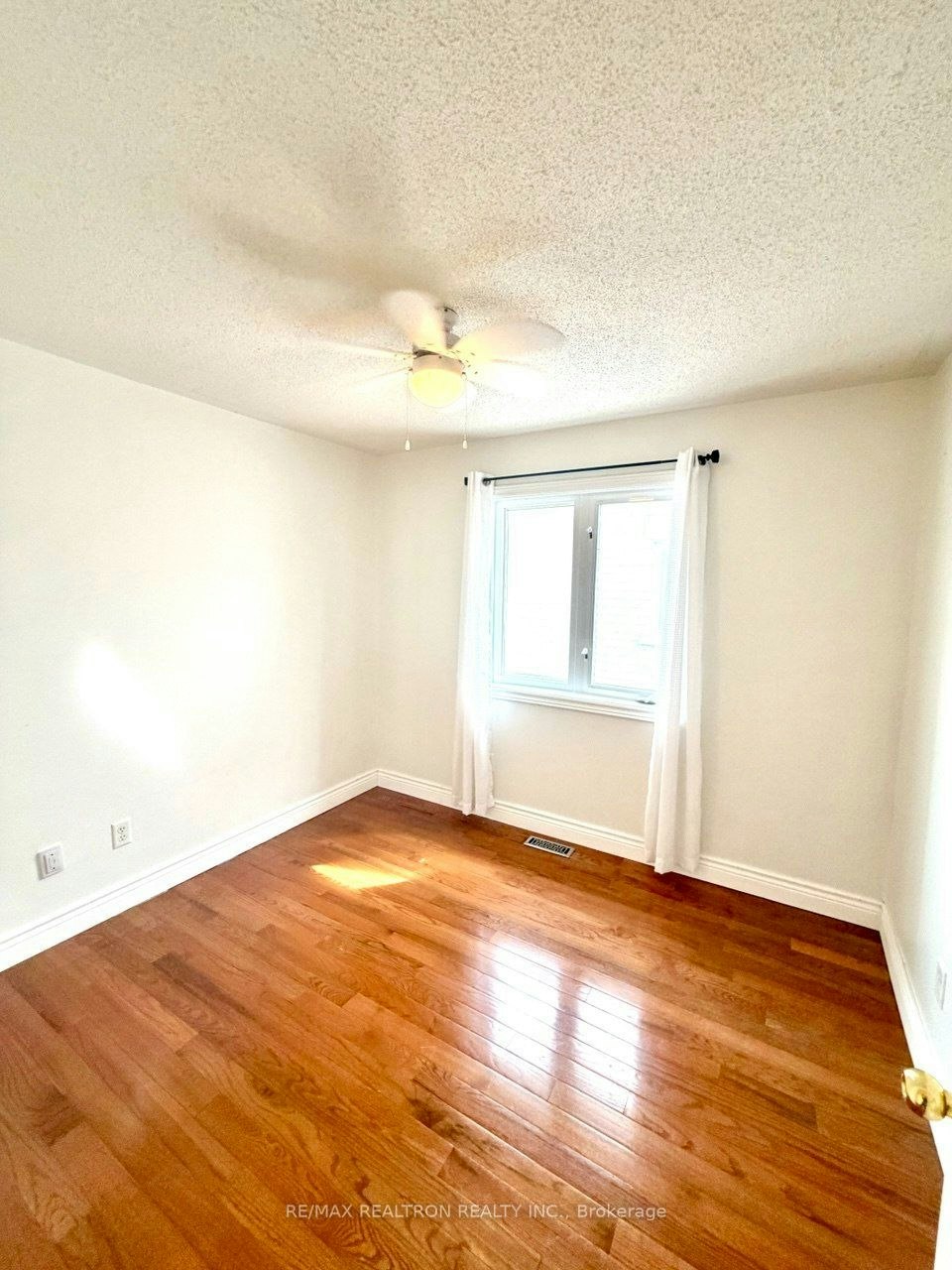 97 Grand Oak Drive, Richmond Hill, ON, L4E 4A6 - 23