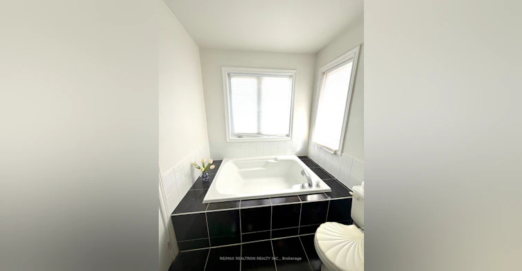 97 Grand Oak Drive, Richmond Hill, ON, L4E 4A6 - 21