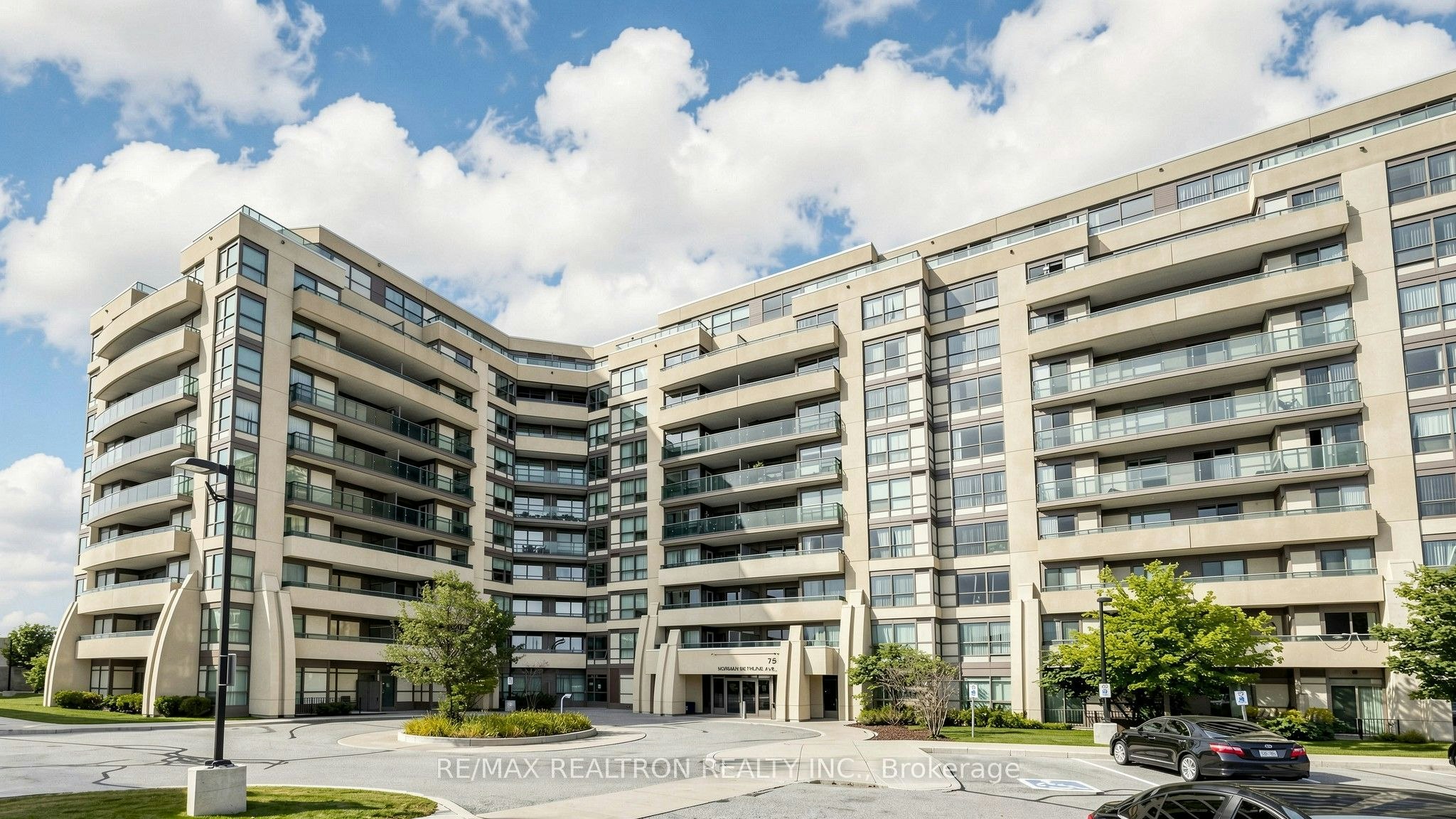 108-75 Norman Bethune Avenue, Richmond Hill, ON, L4B 0B6
