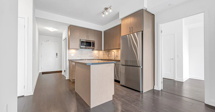 707-95 Oneida Crescent, Richmond Hill, ON, L4B 0H5 - 9