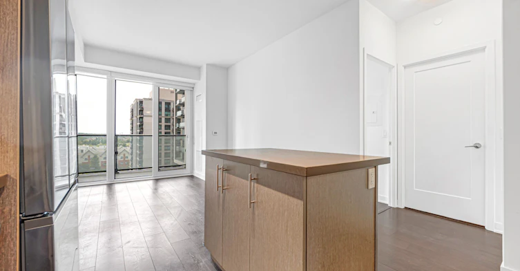 707-95 Oneida Crescent, Richmond Hill, ON, L4B 0H5 - 7