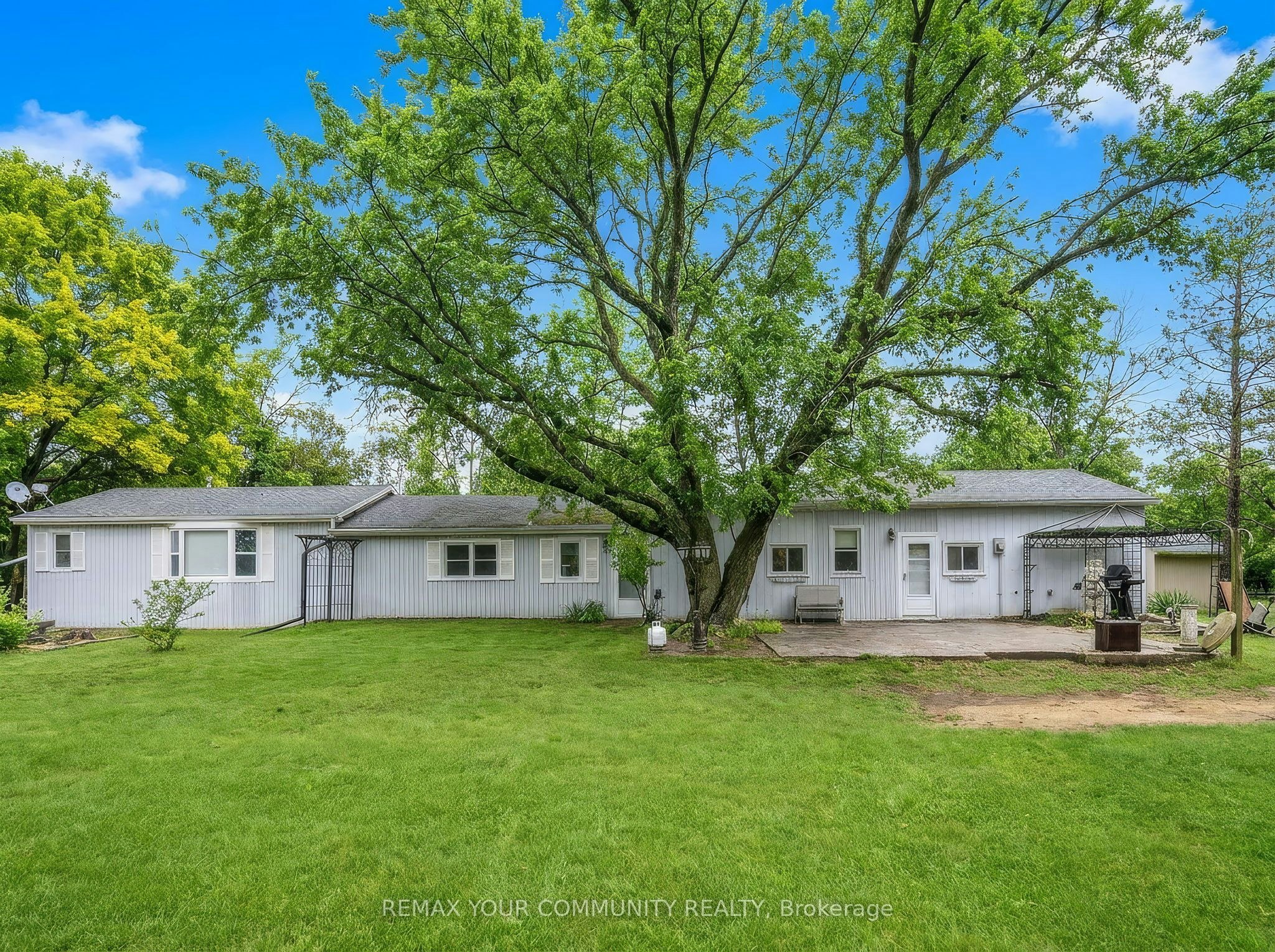 700 Catering Road S, Georgina, ON, L0E 1R0