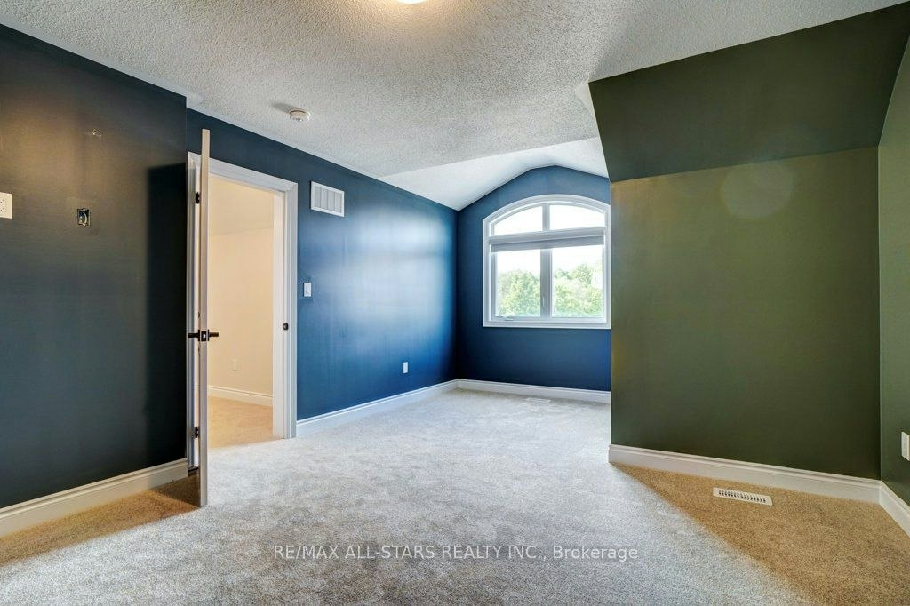 34 Hildred Cushing Way, Uxbridge, ON, L9P 0S1 - 28