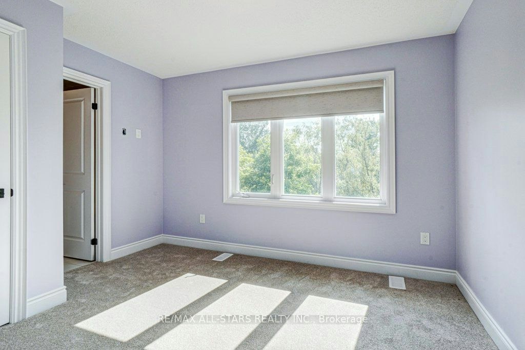 34 Hildred Cushing Way, Uxbridge, ON, L9P 0S1 - 31