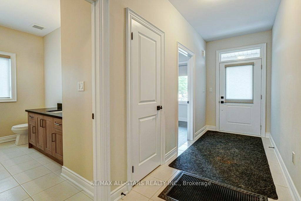 34 Hildred Cushing Way, Uxbridge, ON, L9P 0S1 - 6