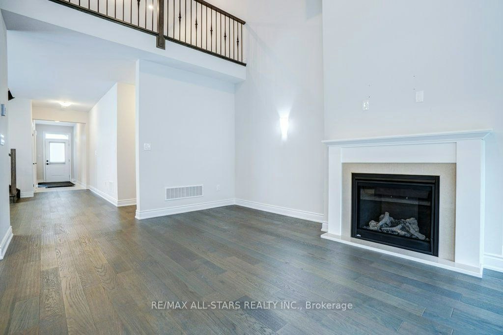 34 Hildred Cushing Way, Uxbridge, ON, L9P 0S1 - 13
