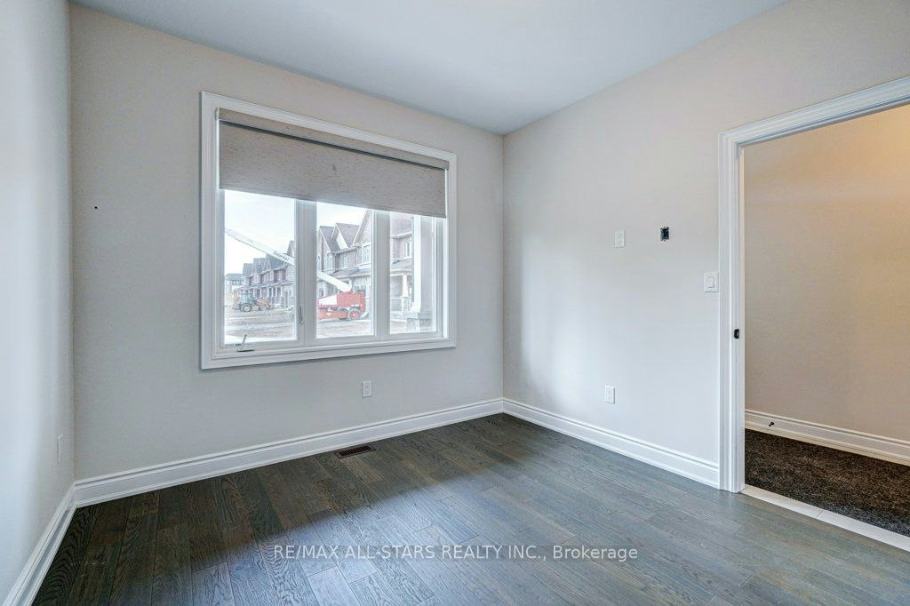 34 Hildred Cushing Way, Uxbridge, ON, L9P 0S1 - 5