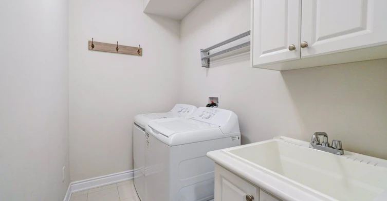 34 Hildred Cushing Way, Uxbridge, ON, L9P 0S1 - 23