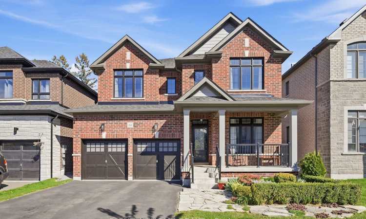 66 Betty May Crescent