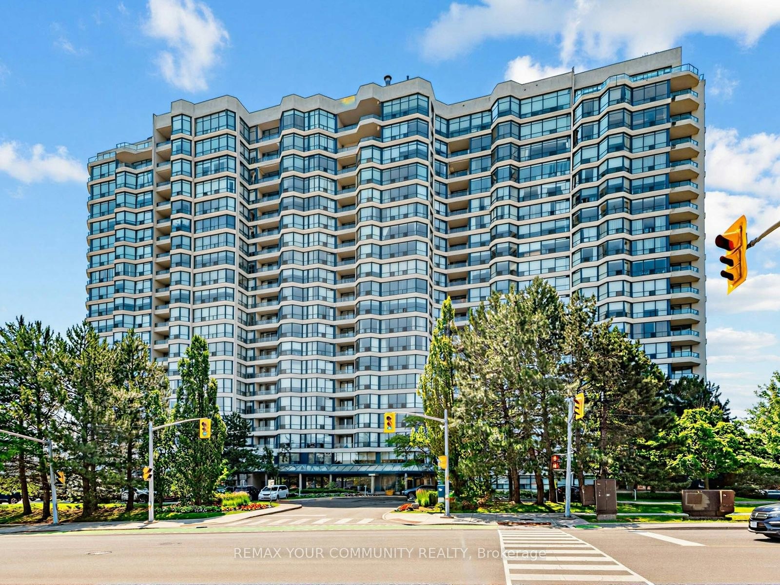 612-1 Clark Avenue, Vaughan, ON, L4J 7Y6