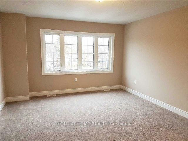 11 Richmond Park Drive, Georgina, ON, L4P 0H2 - 12