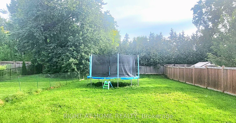 11 Richmond Park Drive, Georgina, ON, L4P 0H2 - 18