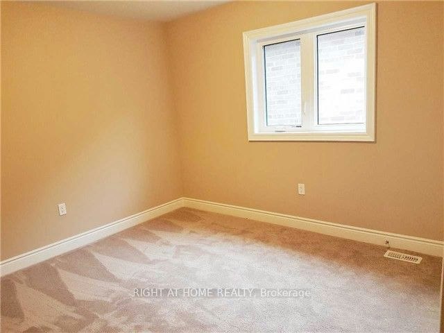 11 Richmond Park Drive, Georgina, ON, L4P 0H2 - 15