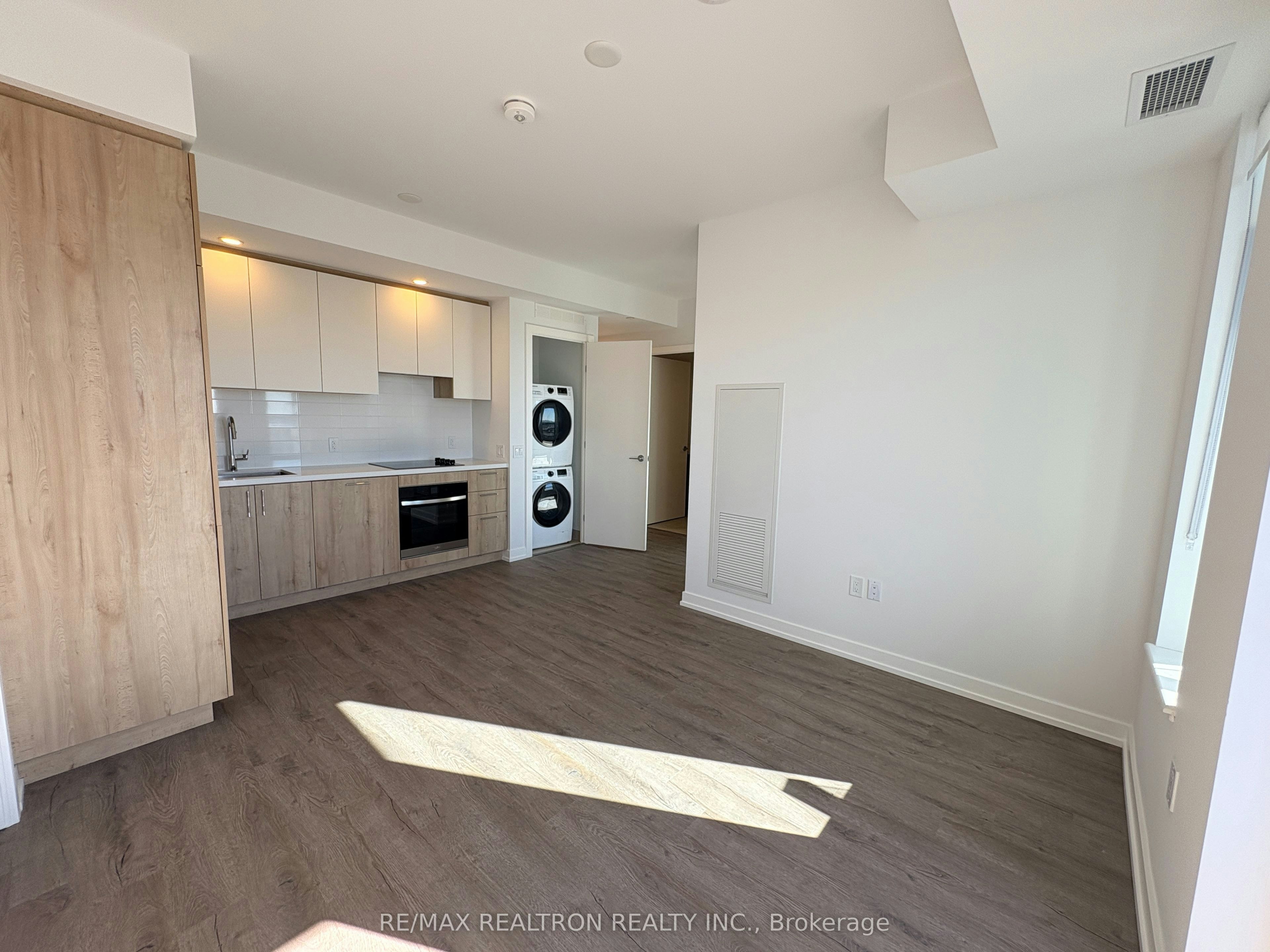 2102-21 Meadowdale Road, Vaughan, ON, L4K 0H6 - 4