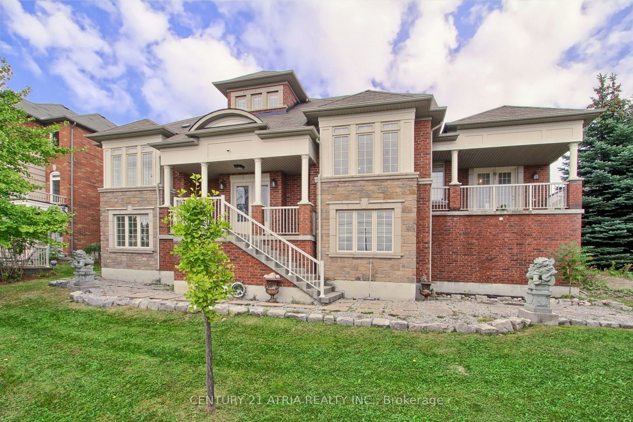 111 Zokol Drive, Aurora, ON, L4G 0B9