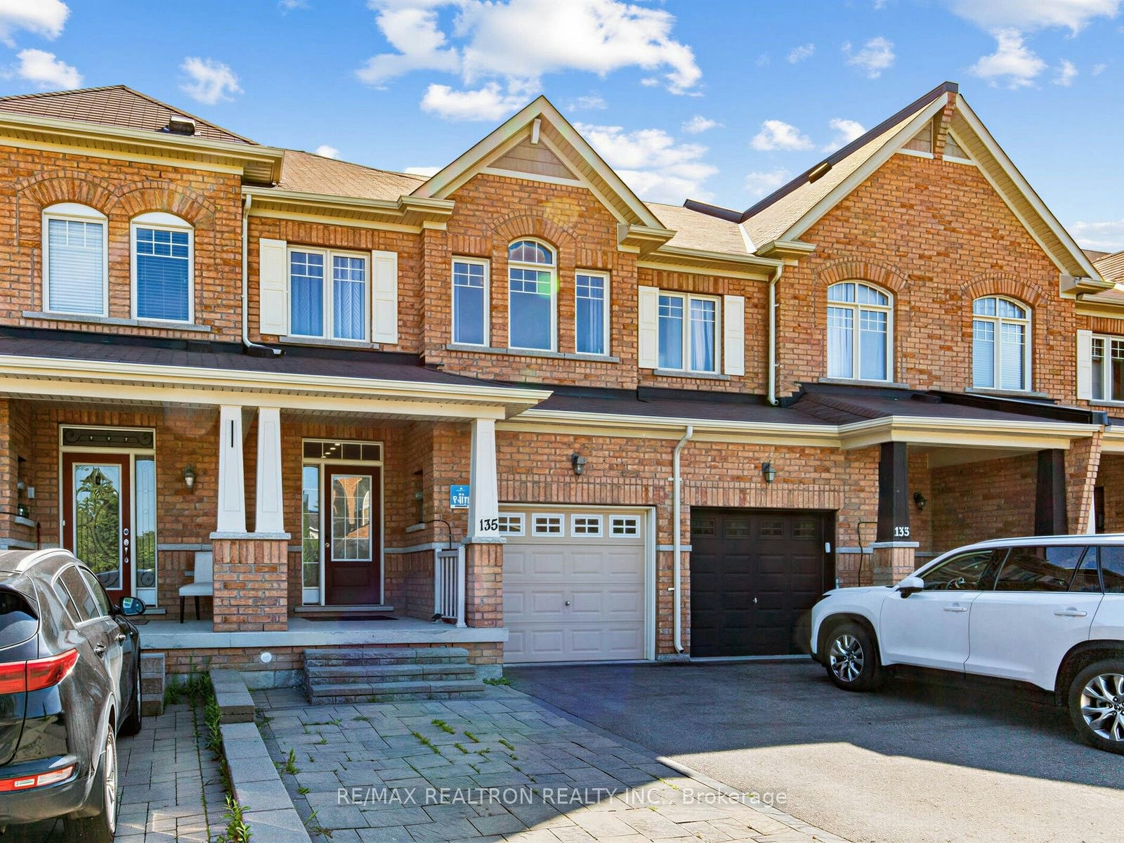 135 Windrow Street, Richmond Hill, ON, L4E 4Y4