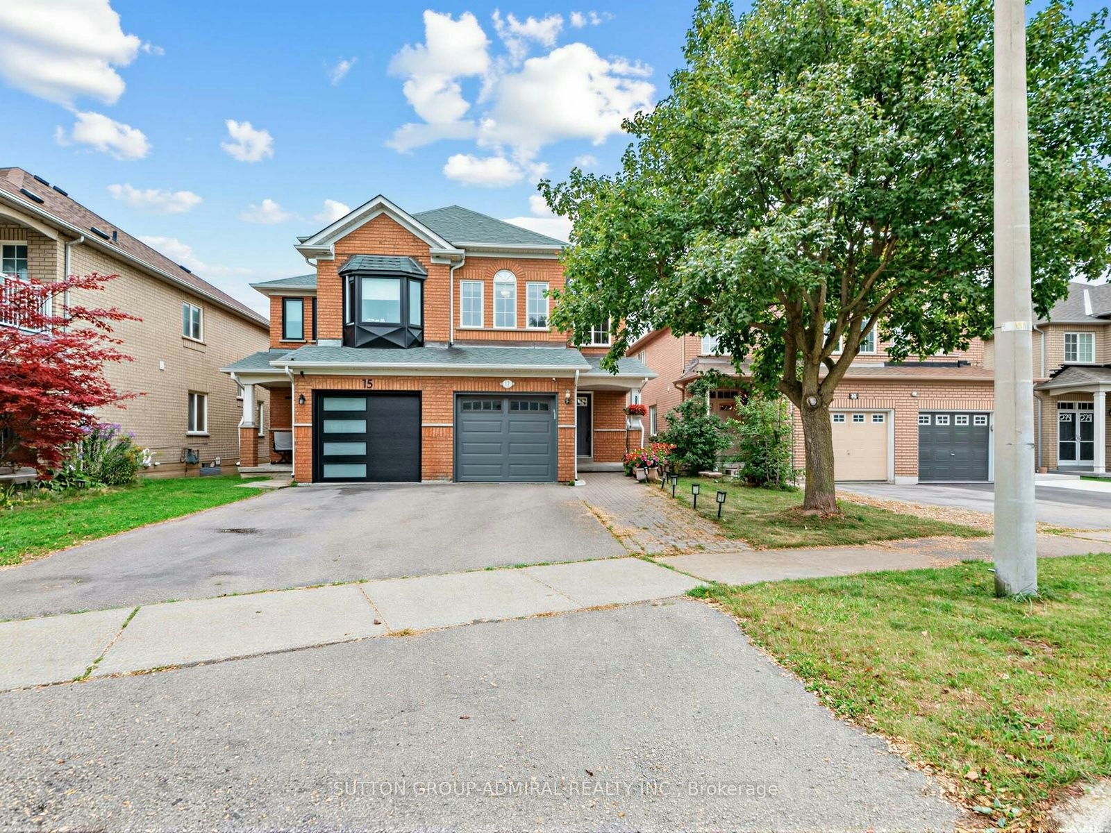 17 Royal Appian Crescent, Vaughan, ON, L4K 5K9