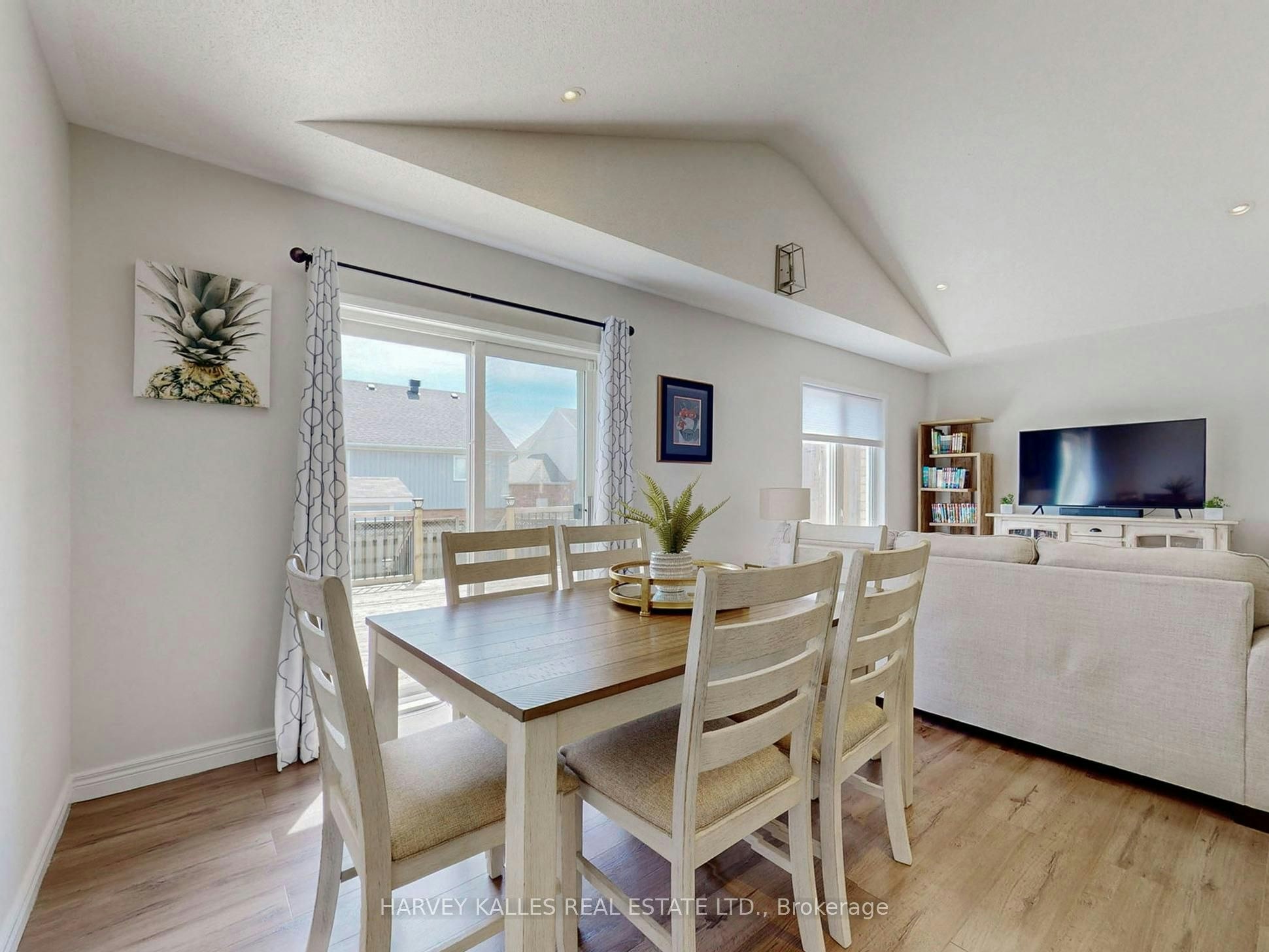 1159 Kell Street, Innisfil, ON, L9S 4W3 - 6
